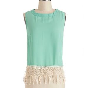 ModCloth Bebidas en Ibiza top in Large